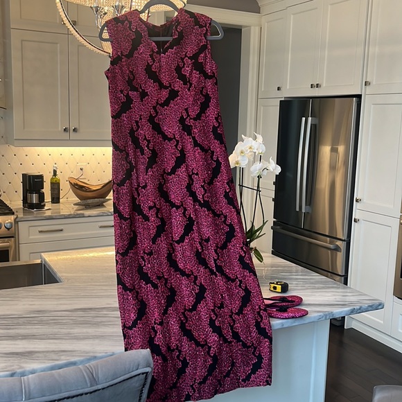 Wow vintage 1960s sparkling formal gown and matching slippers gorgeous fabric - Picture 16 of 17